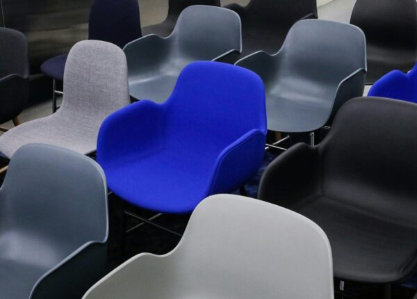 jacob-weinzettel-8-zjb7rnftc-unsplash